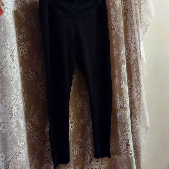 Victoria's Secret Sport‎ Women's size L black crop athletic pant zip ankle - Picture 1 of 8